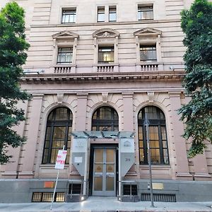 Macarthur Chambers